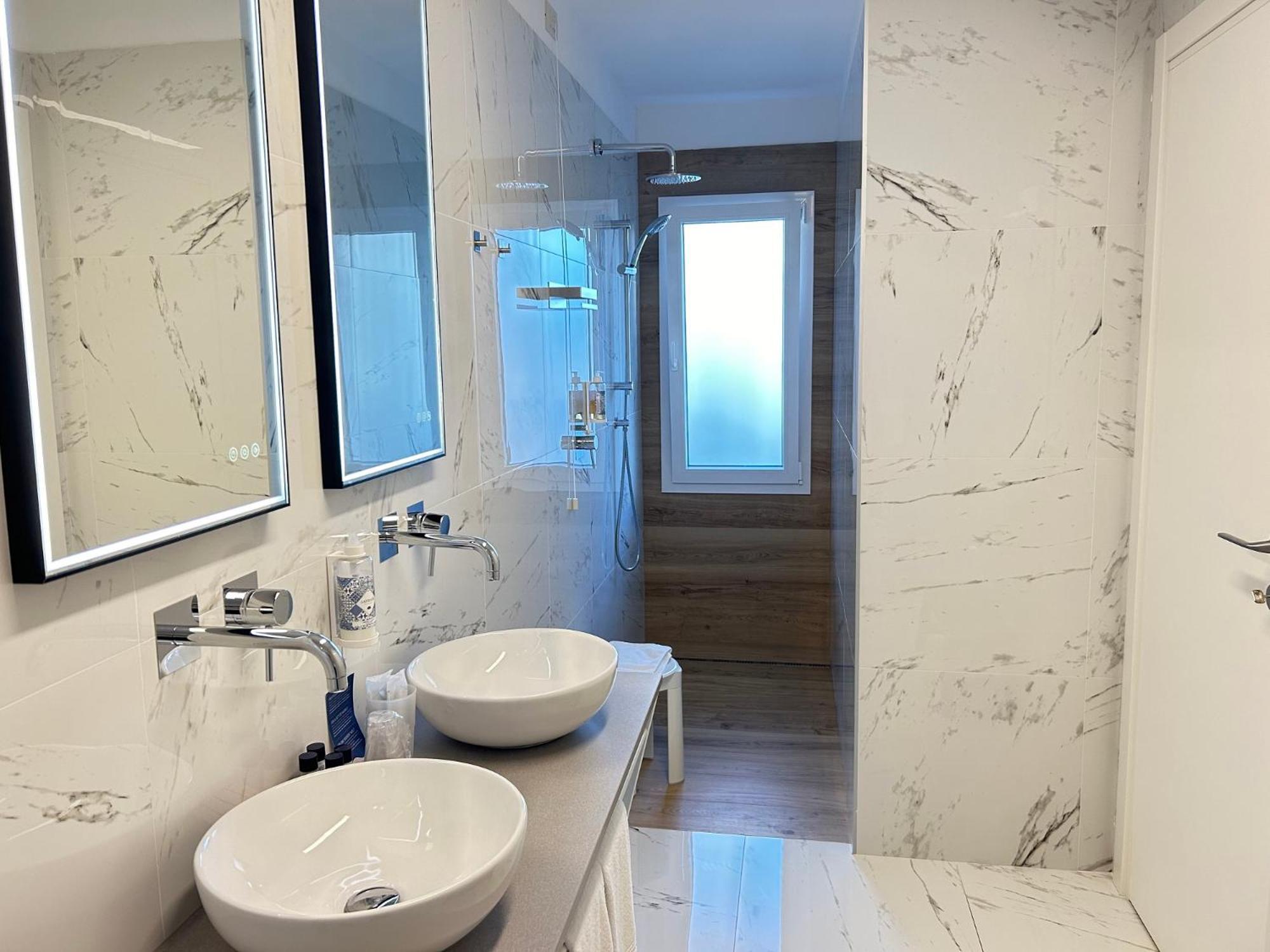 Hotel Croce Di Malta Λινιάνο Σαμπιαντόρο Εξωτερικό φωτογραφία