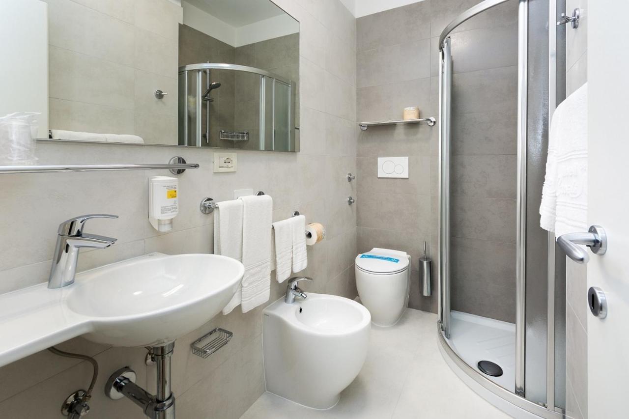 Hotel Croce Di Malta Λινιάνο Σαμπιαντόρο Εξωτερικό φωτογραφία