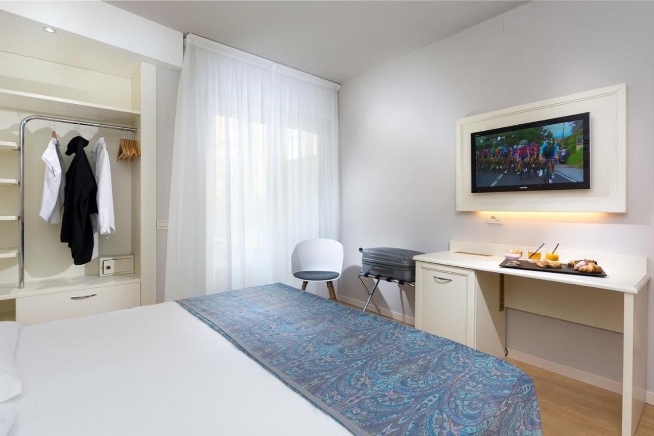 Hotel Croce Di Malta Λινιάνο Σαμπιαντόρο Εξωτερικό φωτογραφία